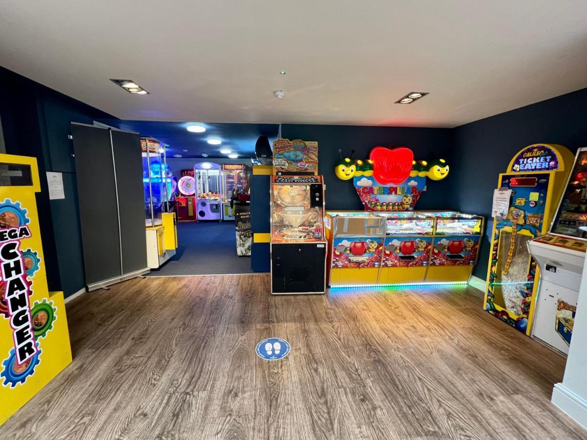 סאות' סרני Paws Lodge, Hot Tub, Pet Friendly מראה חיצוני תמונה