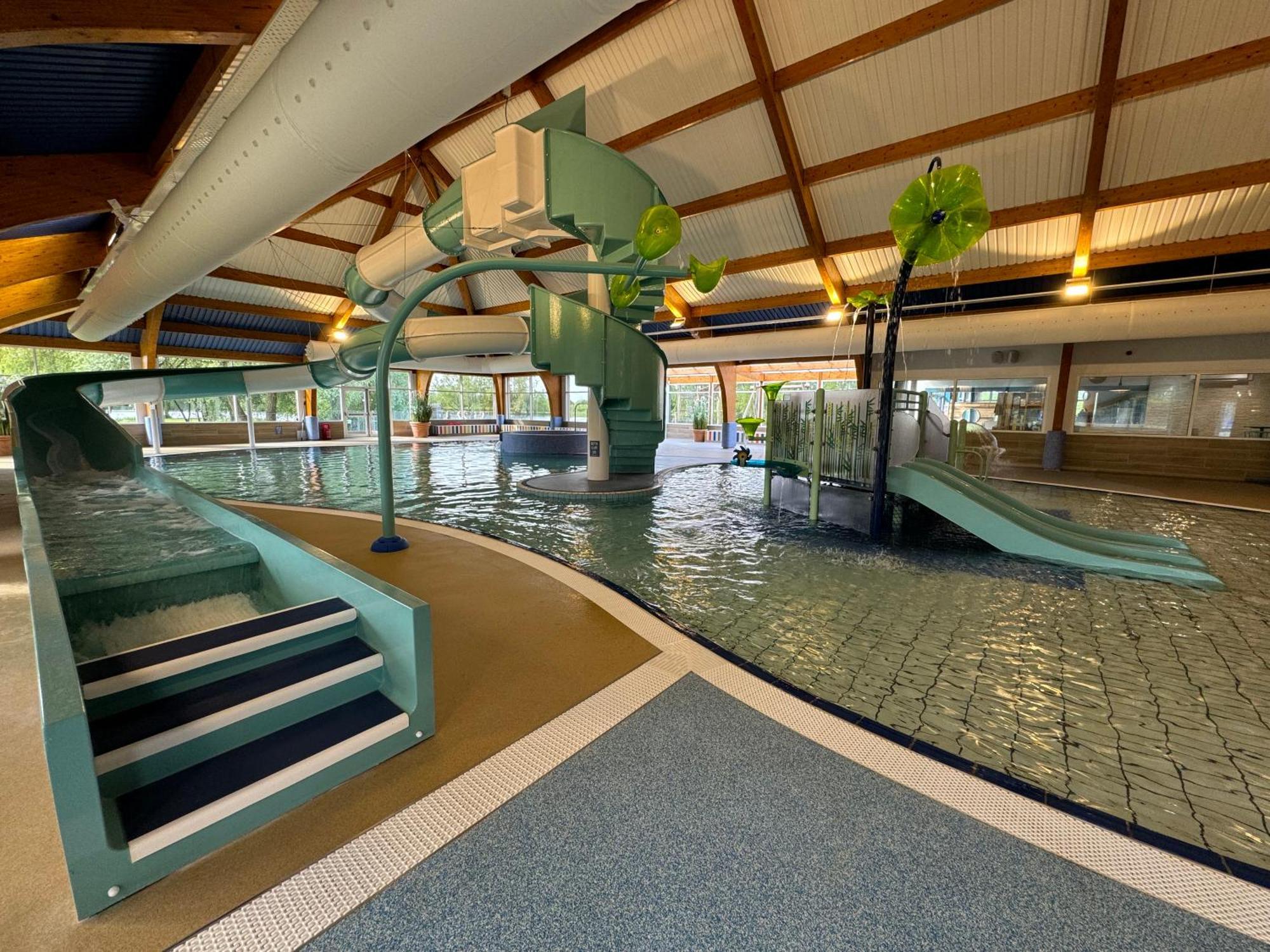 סאות' סרני Paws Lodge, Hot Tub, Pet Friendly מראה חיצוני תמונה