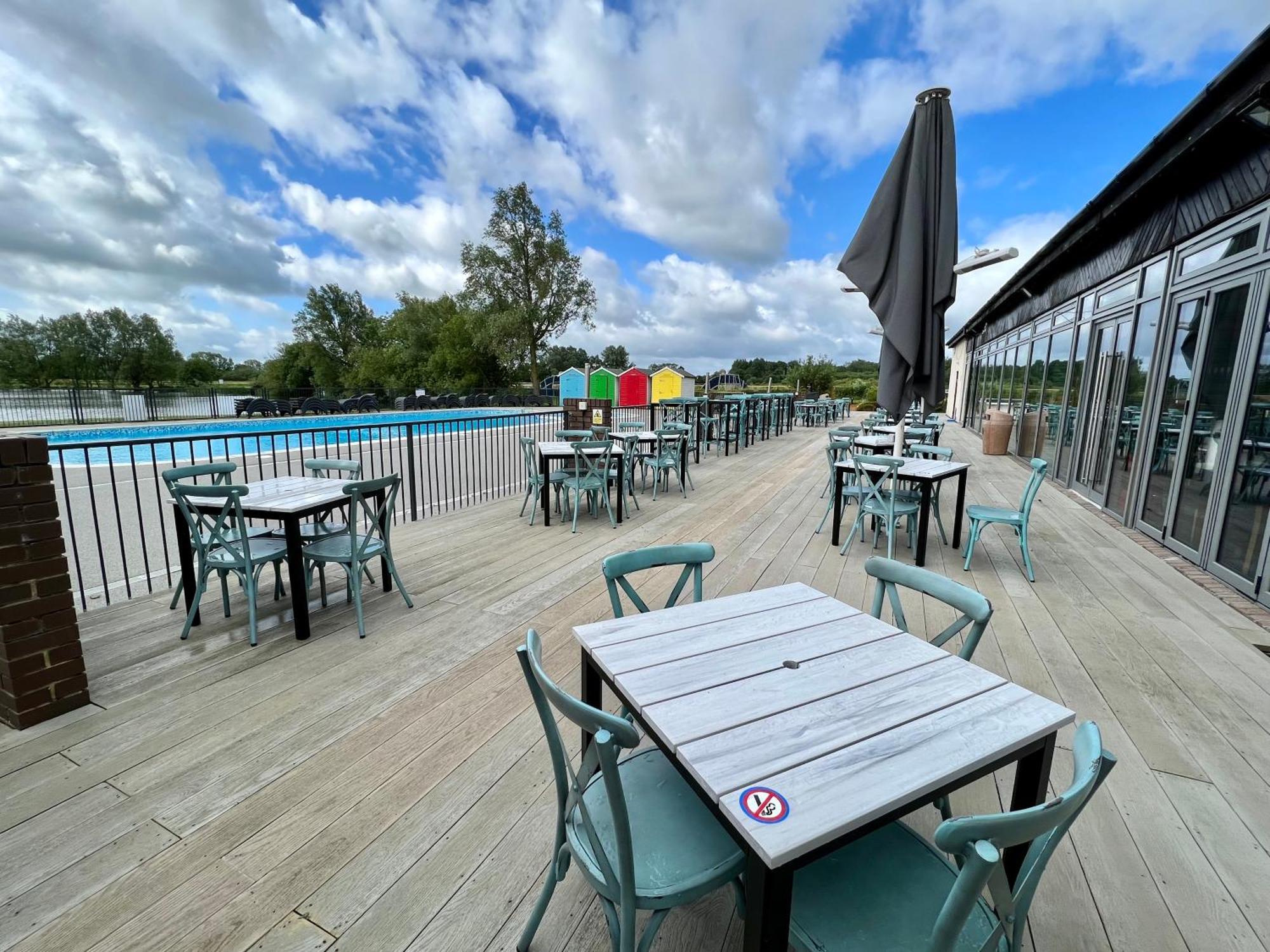 סאות' סרני Paws Lodge, Hot Tub, Pet Friendly מראה חיצוני תמונה